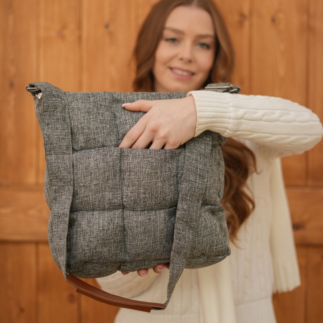 Elegant and Practical BS Crossbody Bag with a Modern Design in Gray