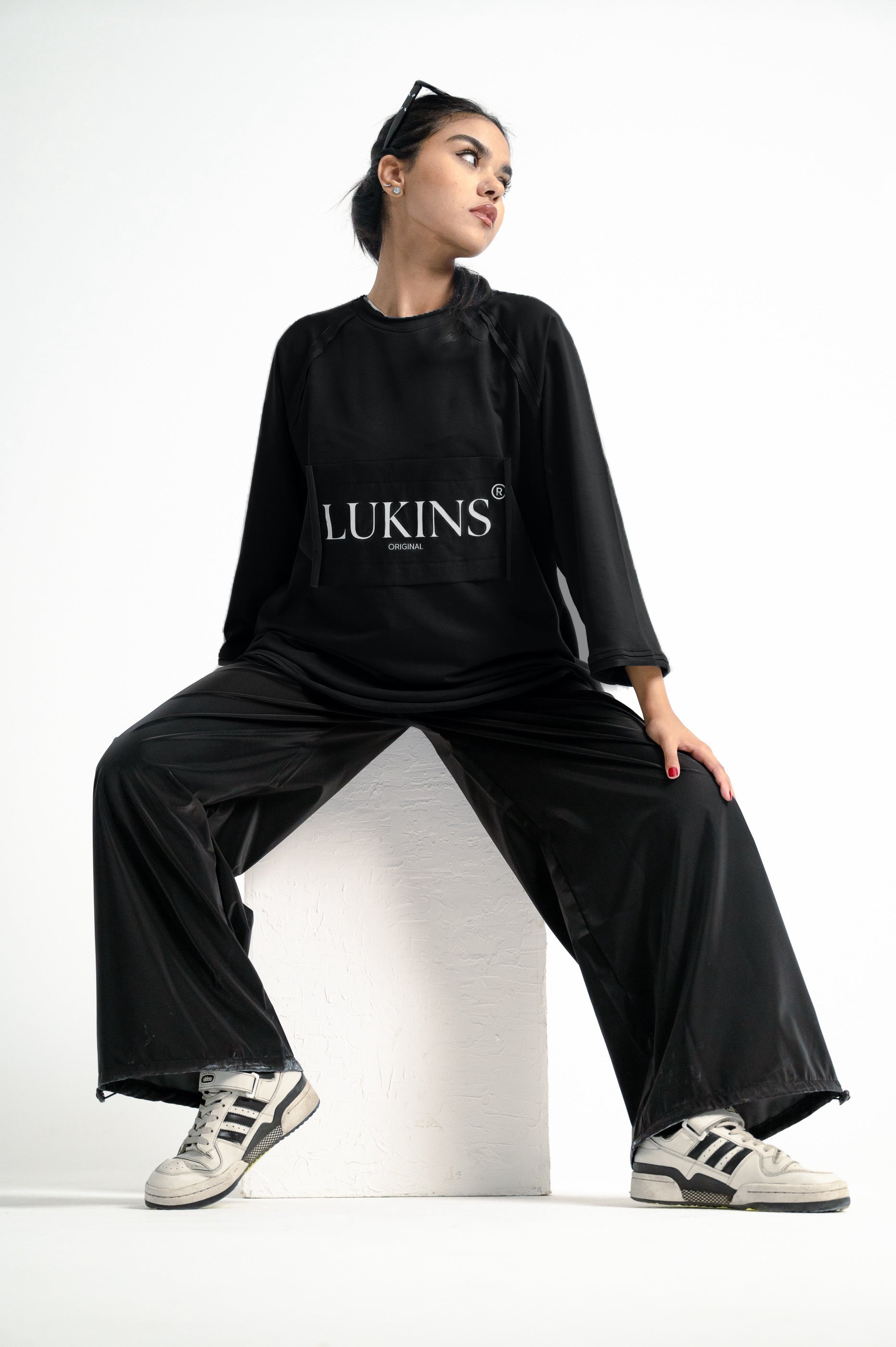 T-shirt Casual Modern - Black