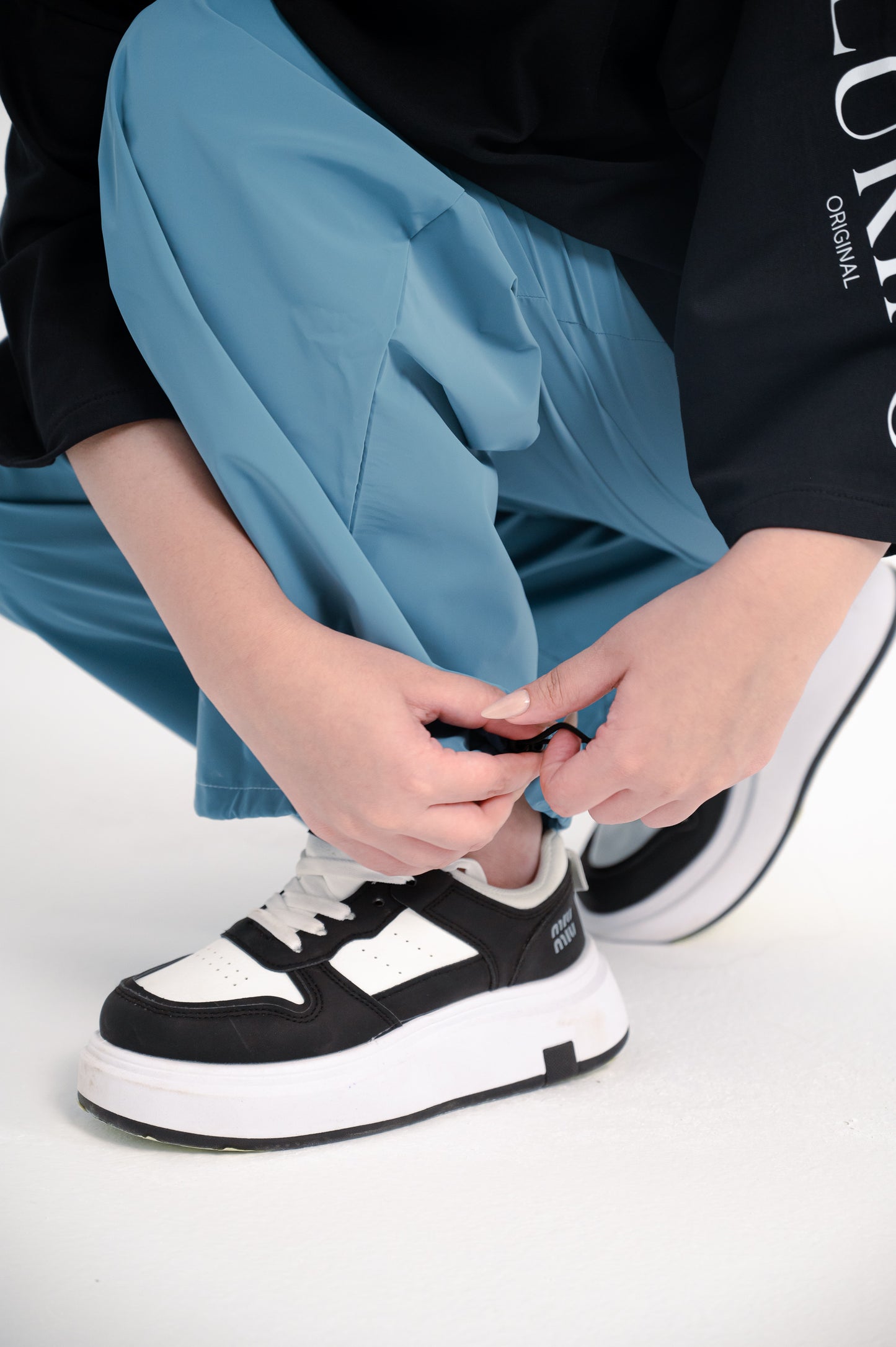 Modern Waterproof Pants - Teal blue