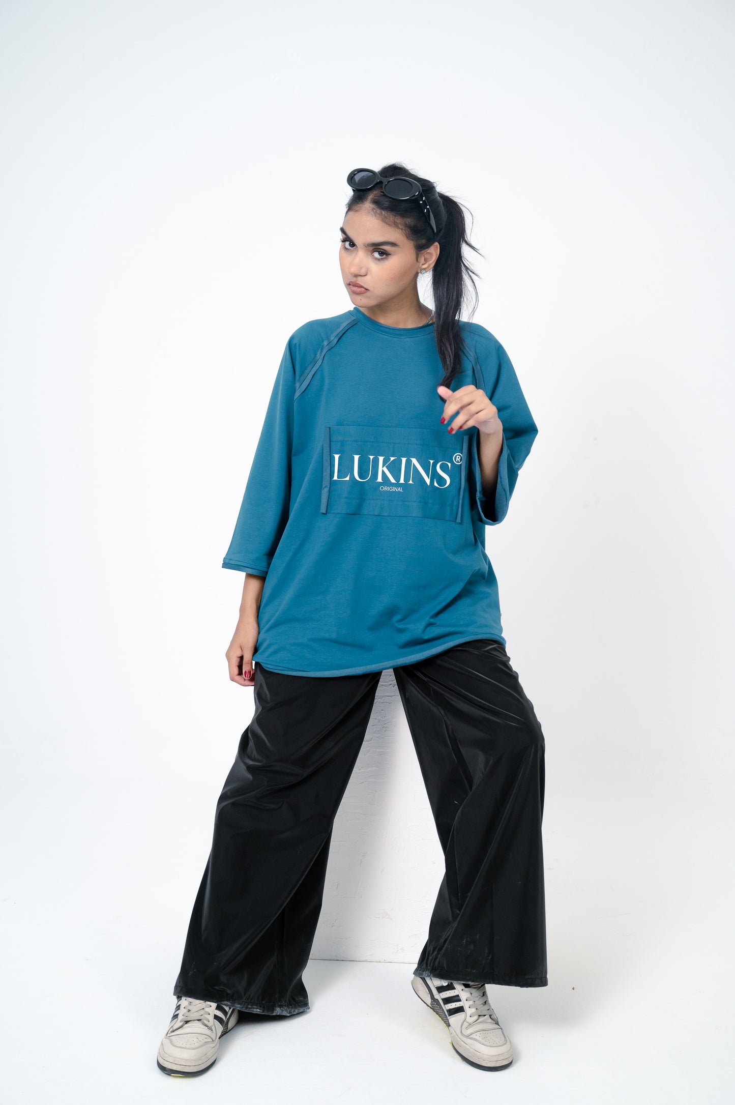 T-shirt Casual Modern - Teal blue