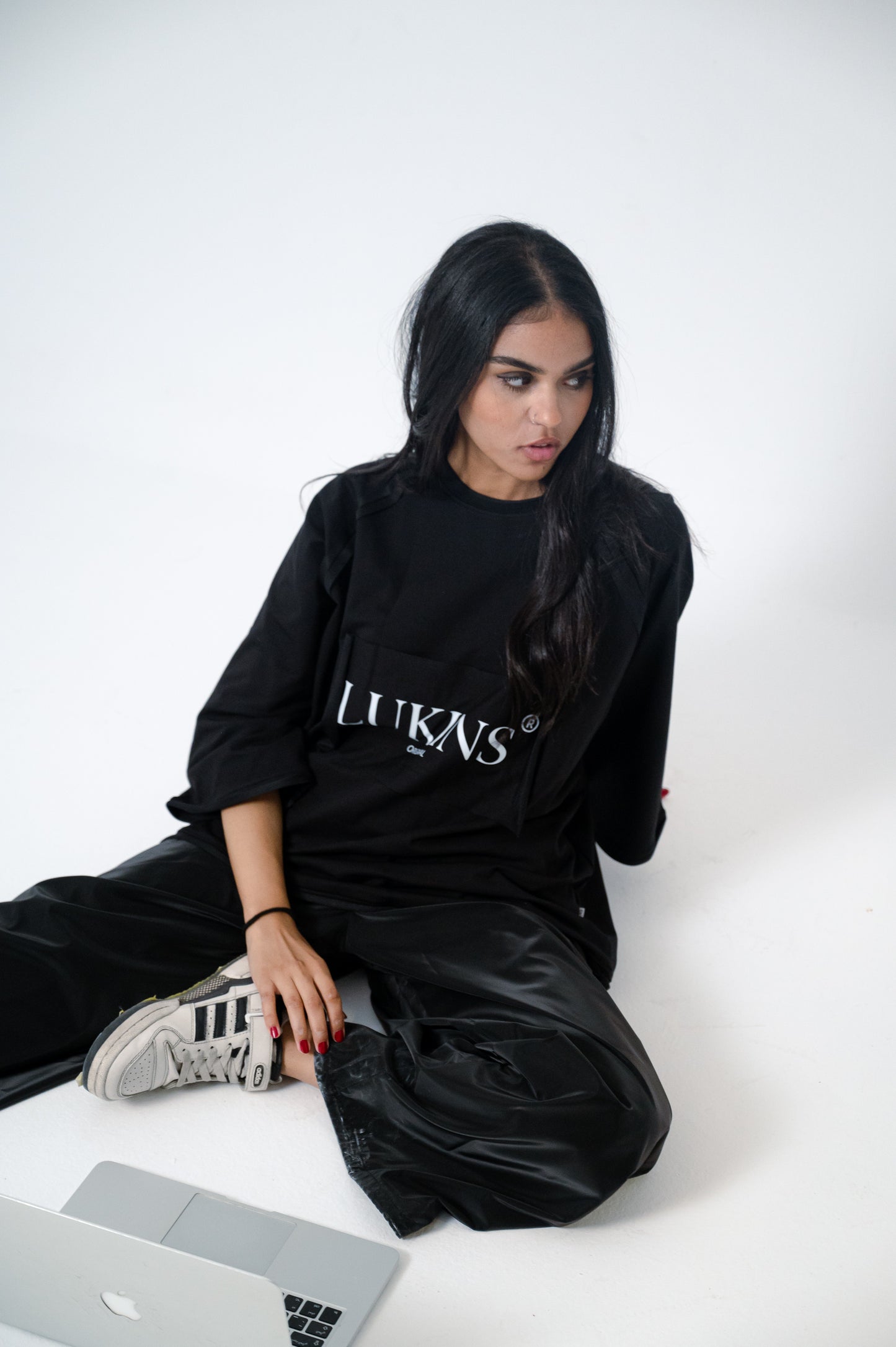 T-shirt Casual Modern - Black