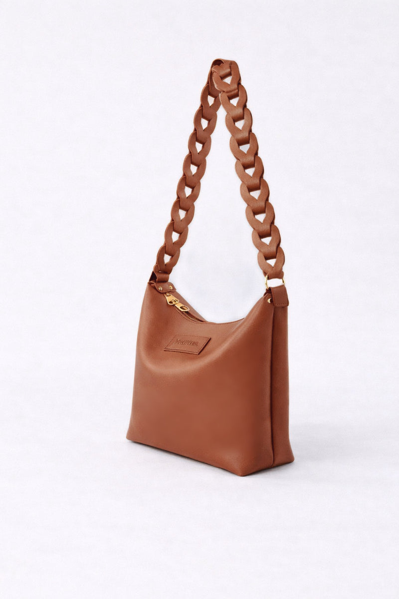 Women’s Havan Shoulder Bag with Bold Chain