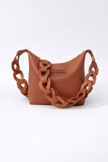 Women’s Havan Shoulder Bag with Bold Chain