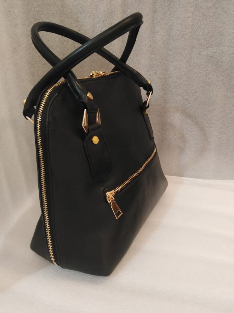 An exclusive design crafted from premium genuine leather in a limited edition release, met with remarkable demand that resulted in all quantities being completely sold out.